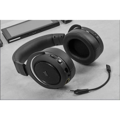 Corsair HS70 WIRED Gaming Headset w/ Bluetooth